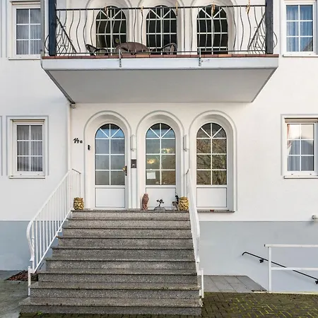 Gasthaus 招待所 贝恩卡斯特尔-屈斯