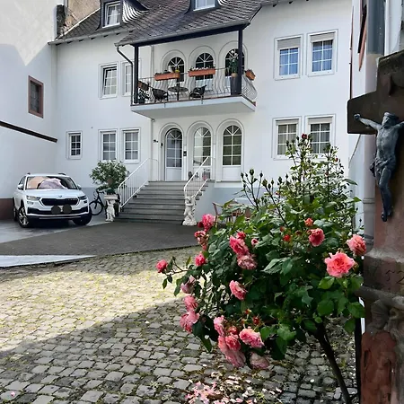 Gasthaus 3*