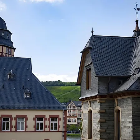 Gasthaus بيت ضيافة 3*