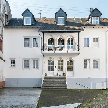 Gasthaus بيت ضيافة برنكاستيل كويس
