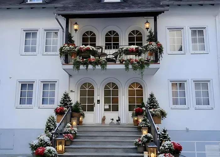 Gasthaus 贝恩卡斯特尔-屈斯