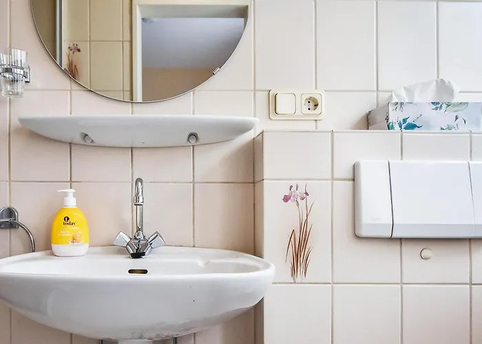 Gasthaus 招待所 3*